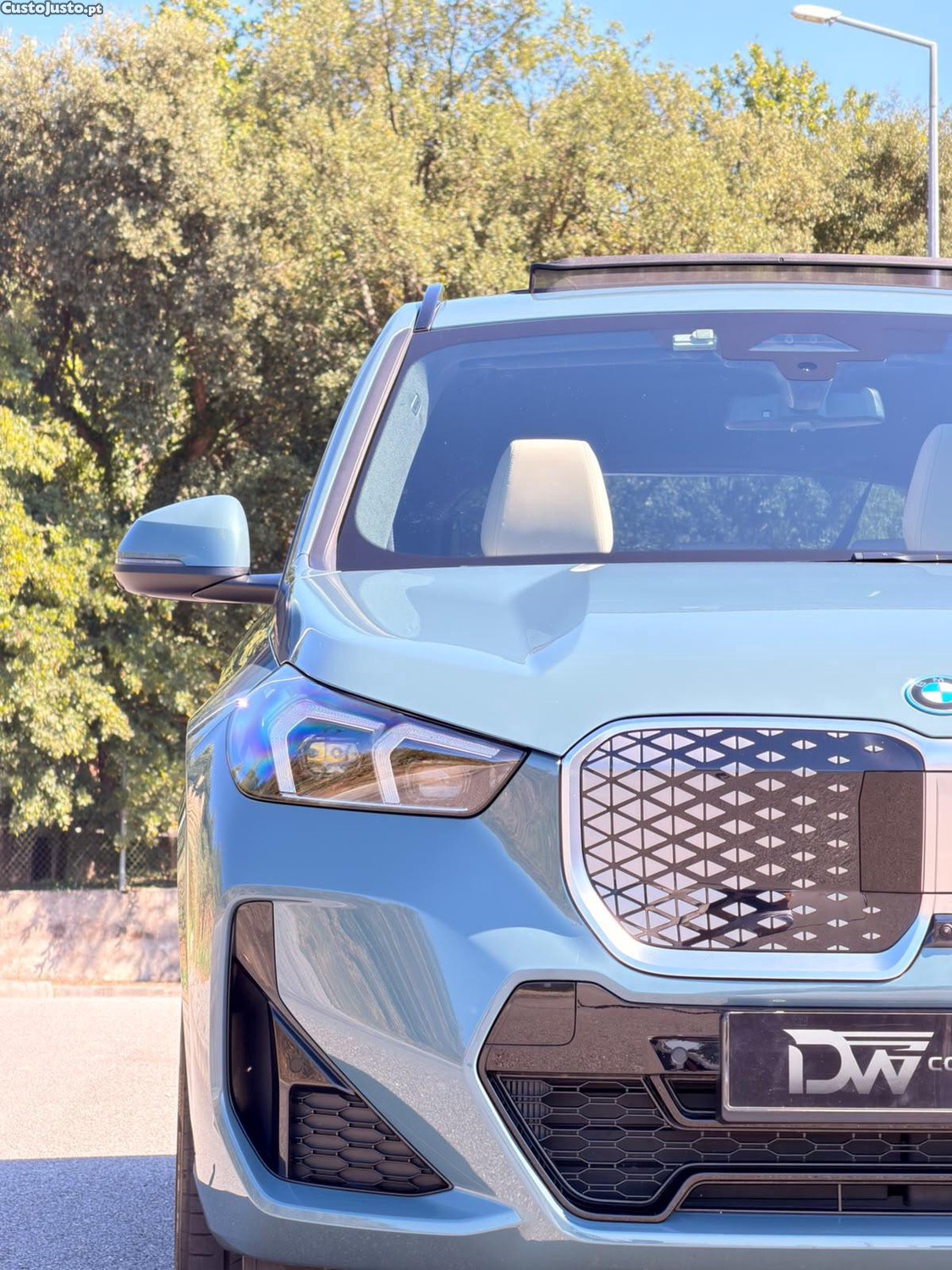 BMW iX1 eDrive 20 - 25 — photo 3