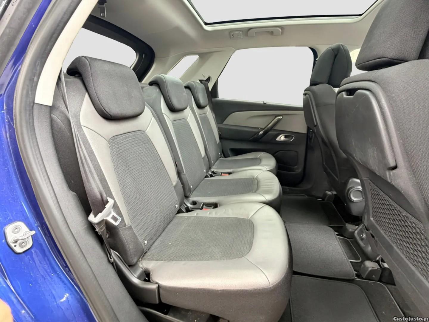 Citroën C4 Picasso Outro — fotografia 2