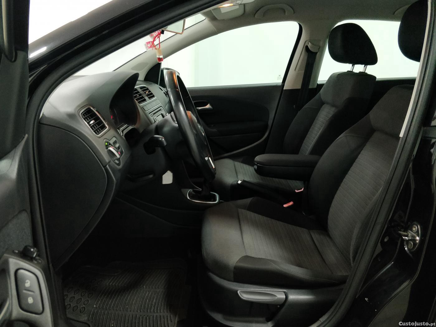 VW Polo 1.2 Confortline - 10 — photo 2