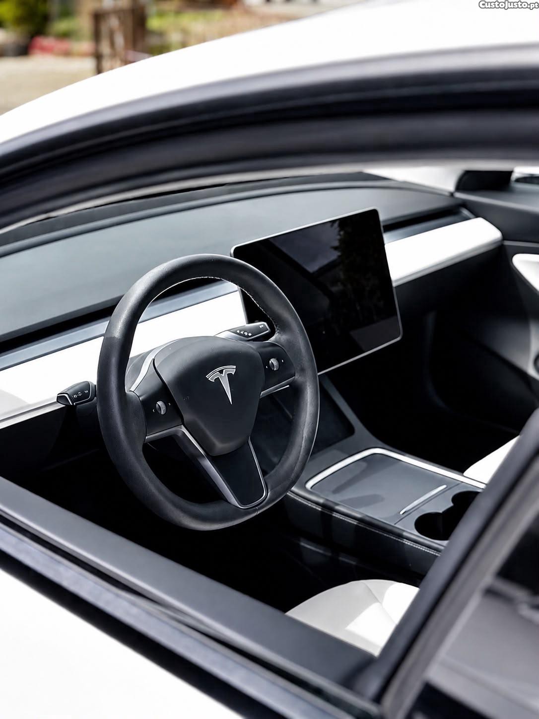 Tesla Model 3 Long Range Tração Integral (2023-2023) — fotografia 7