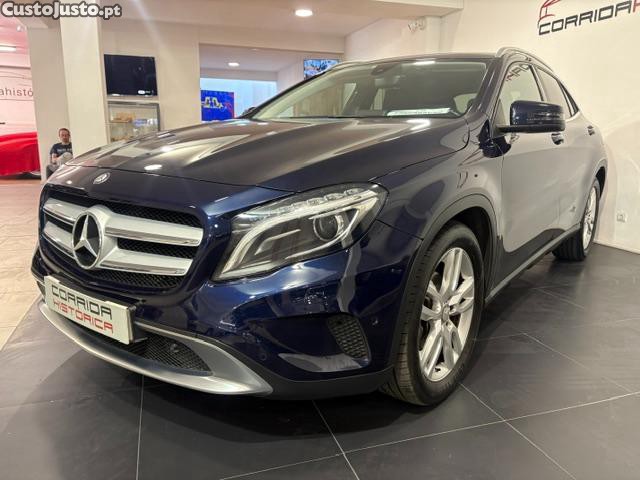 Mercedes-Benz GLA 200 200d Urban — photo 3