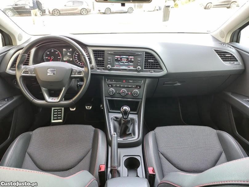 SEAT Leon 2.0 tdi FR look Cupra — fotografia 6