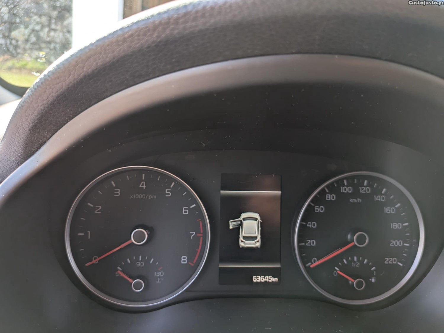 Kia Rio IV 1.0 T-GDI 100cv — fotografia 3