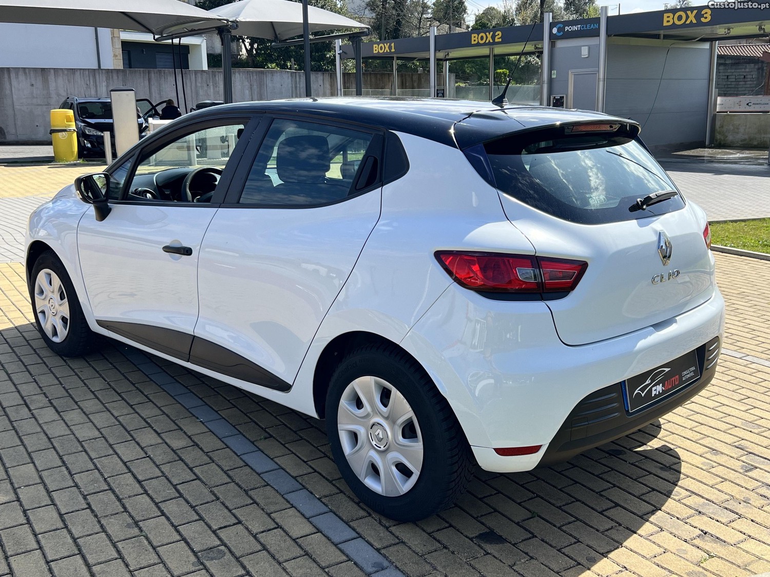 Renault Clio Limited — photo 5