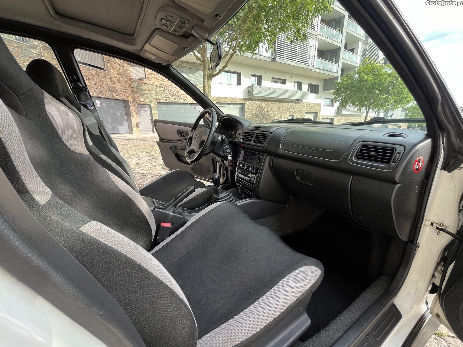 Subaru Impreza 2.0GT 4WD NACIONAL (159.000 KM!) — fotografia 4