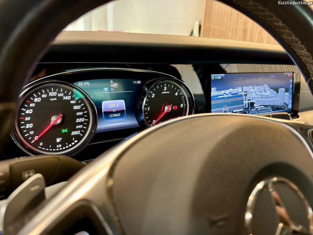Mercedes-Benz E 220 d AMG Line — fotografia 7