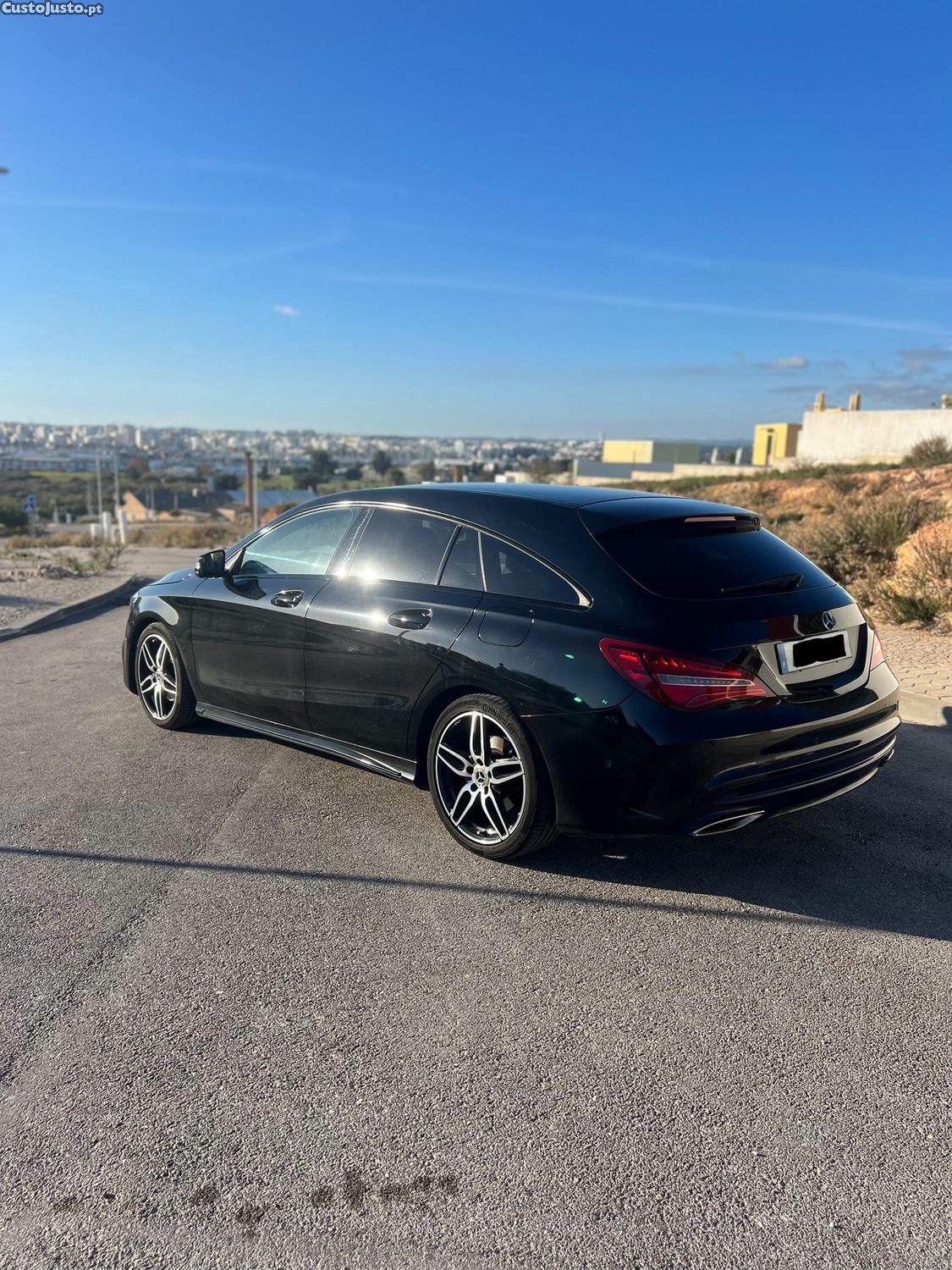 Mercedes-Benz CLA 180 AMG - 17 foto 4