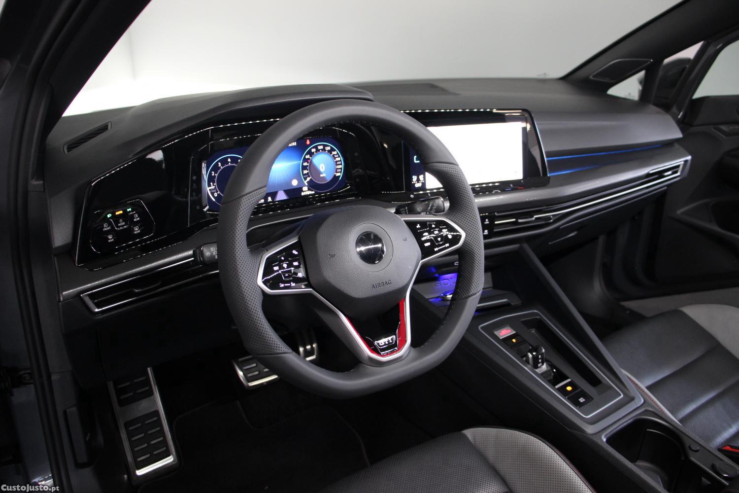 Volkswagen Golf 2.0 TSI GTI DSG — fotografia 16