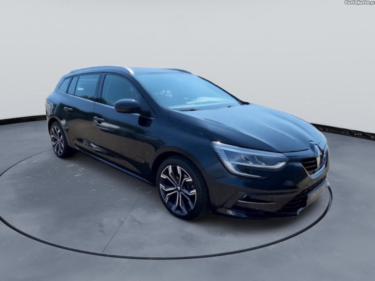 Renault Mégane Sport Tourer 1.5 Blue dCi Limited EDC — fotografia 10
