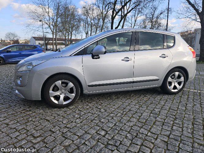 Peugeot 3008 1.6 HDI — fotografia 11