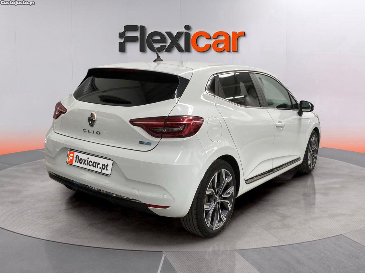 Renault Clio 1.6 E-Tech Exclusive — fotografia 14