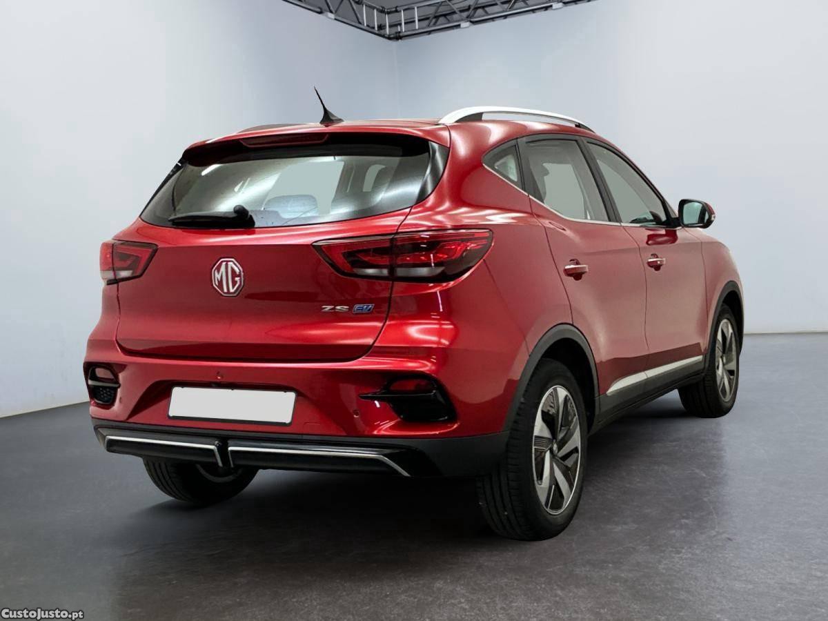 MG ZS 72.6 kWh Luxury - 22 foto 2