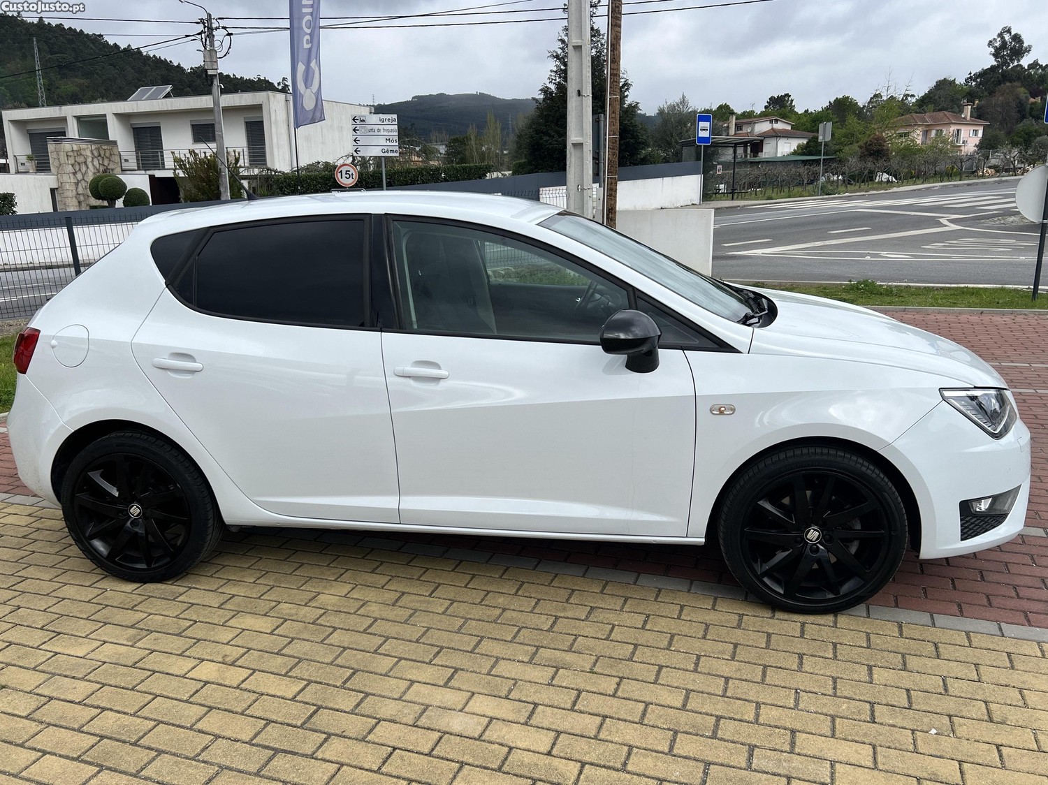 Seat Ibiza FR — photo 4
