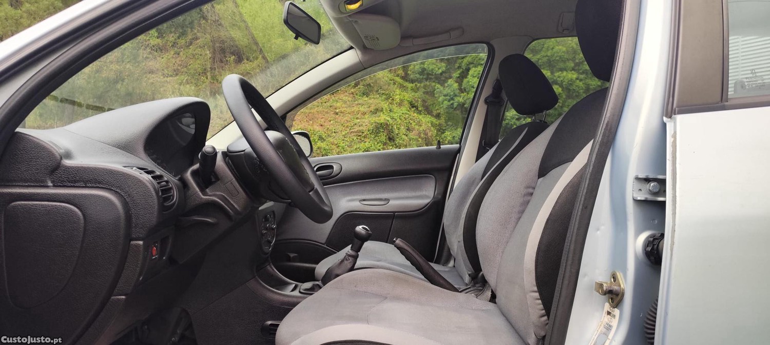 Peugeot 206 SW 1.4 HDi Look — fotografia 6