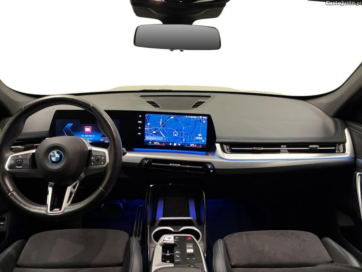 BMW iX1 M Sport - 24 — photo 4
