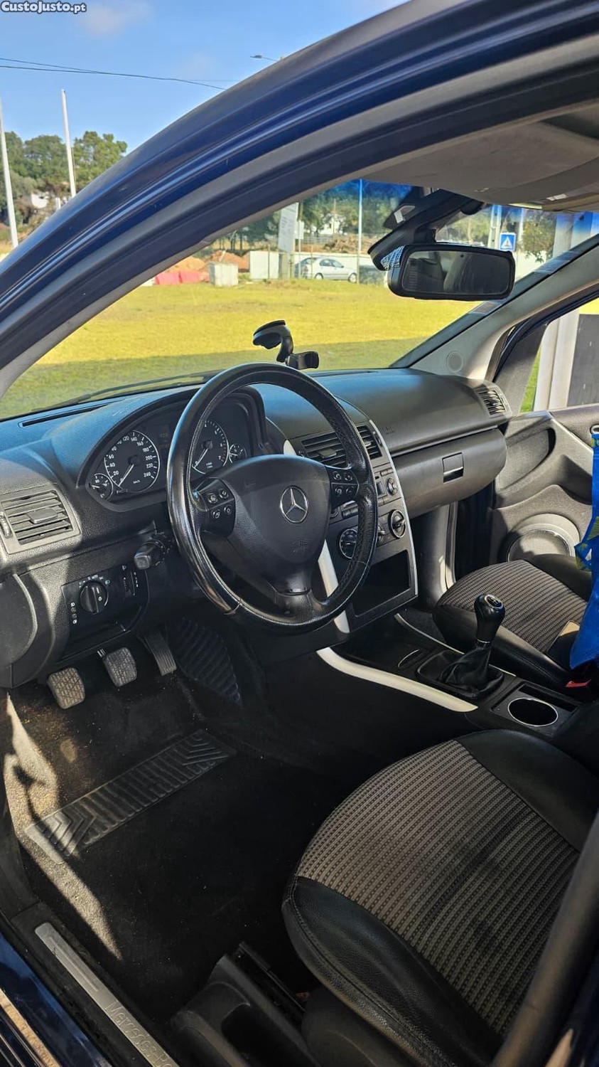 Mercedes-Benz A 150 150 — fotografia 2