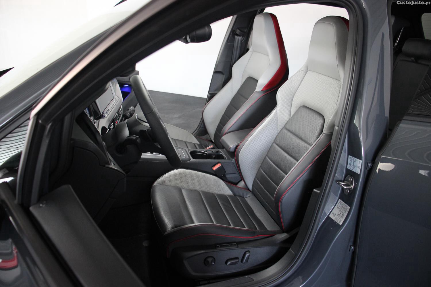 Volkswagen Golf 2.0 TSI GTI DSG — fotografia 18