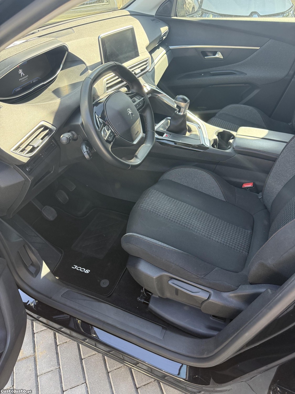 Peugeot 3008 1500 Blue hdi — fotografia 3