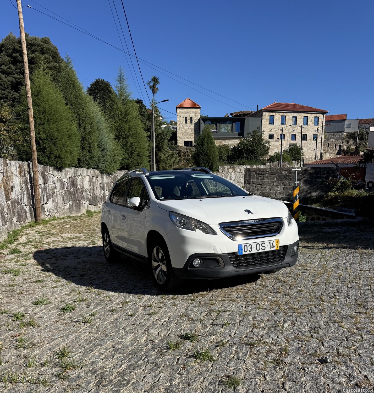 Peugeot 2008 1.2 PureTech — photo 2