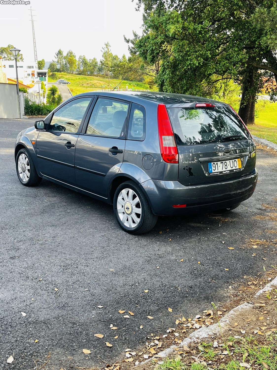 Ford Fiesta Street — fotografia 8