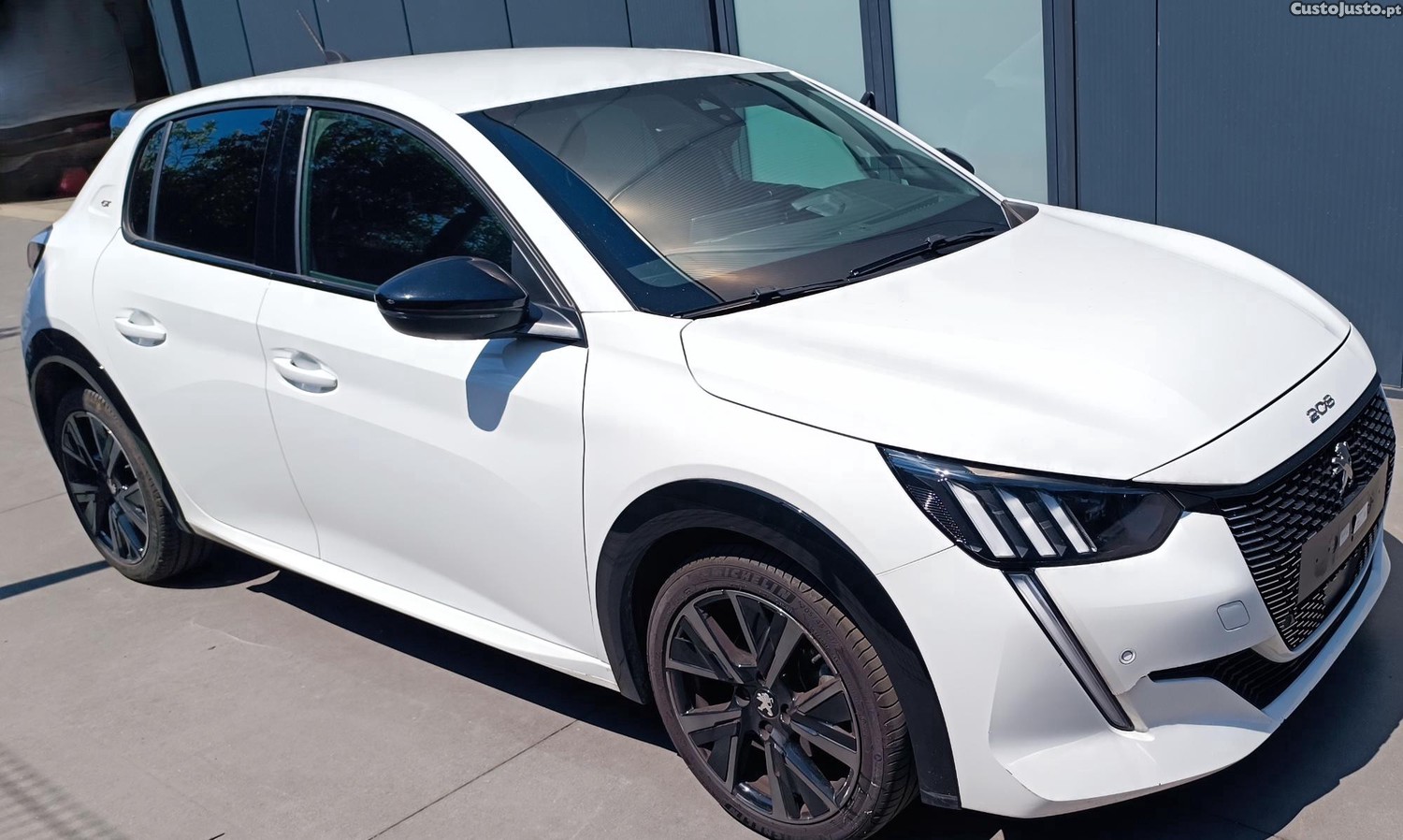 Peugeot 208 GT — fotografia 5
