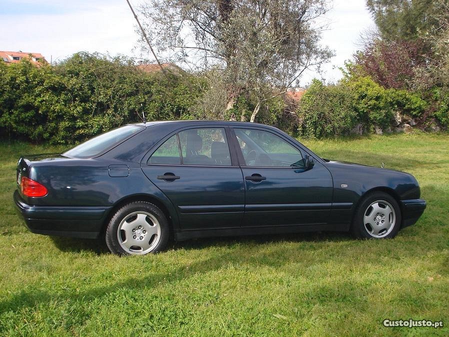 Mercedes-Benz E 200 200 Cdi (210 007) — photo 3