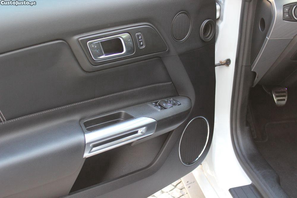 Ford Mustang 2.3i EcoBoost — fotografia 9