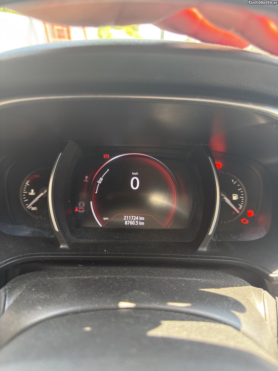 Renault Mégane Limited 1.5 dci — fotografia 7