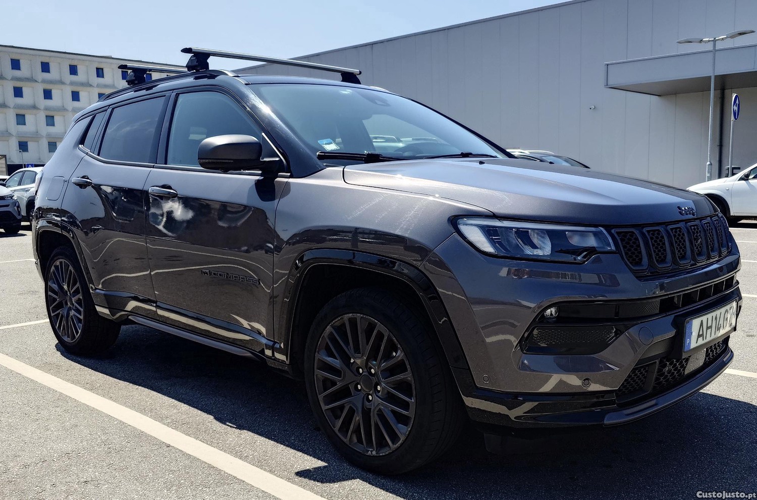 Jeep Compass 80th Anniversary Edition — photo 2