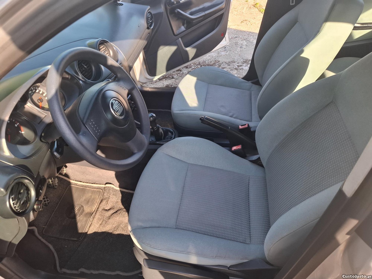 SEAT Ibiza 6L — fotografia 2