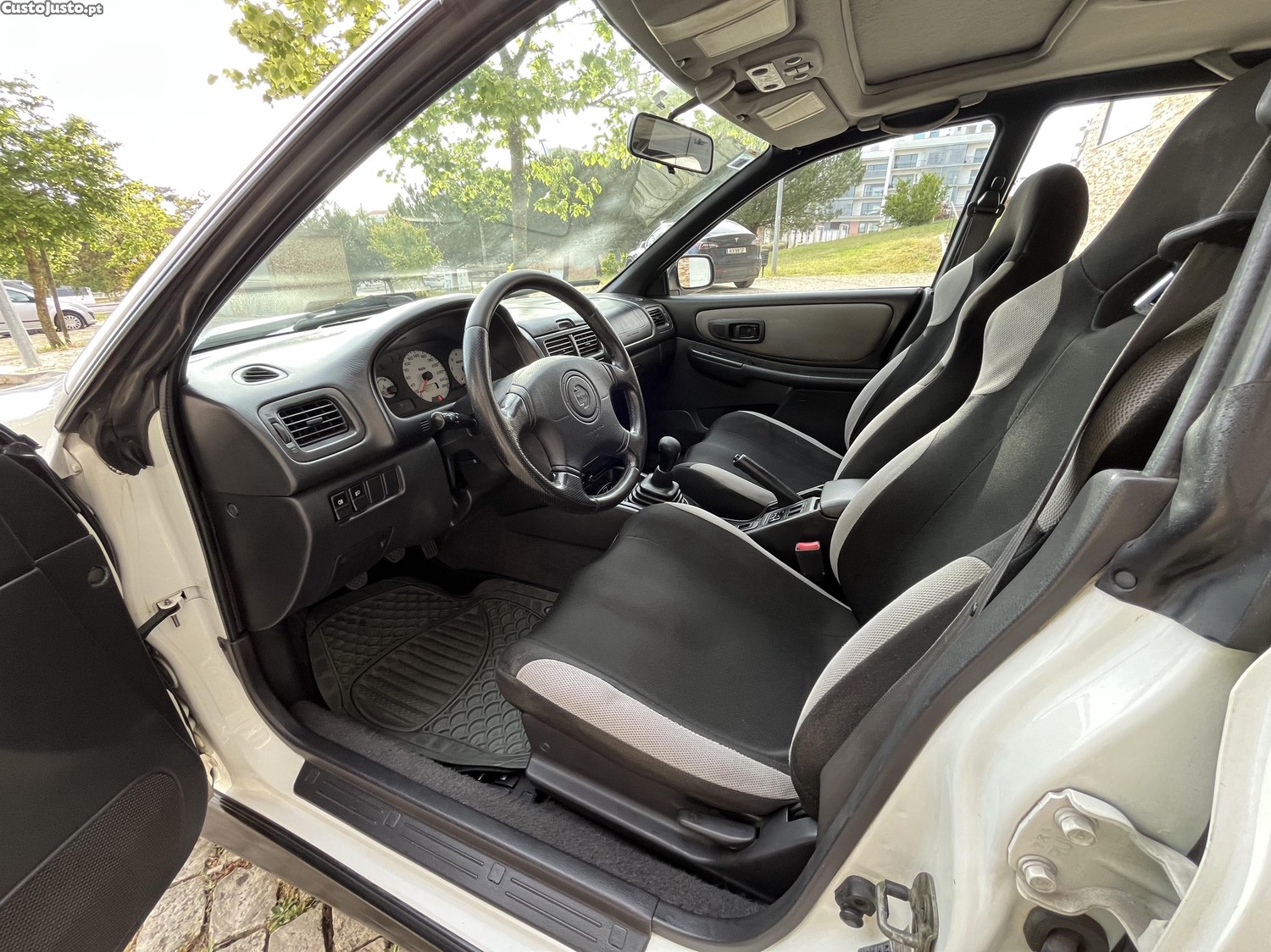 Subaru Impreza 2.0GT 4WD NACIONAL (159.000 KM!) — fotografia 6