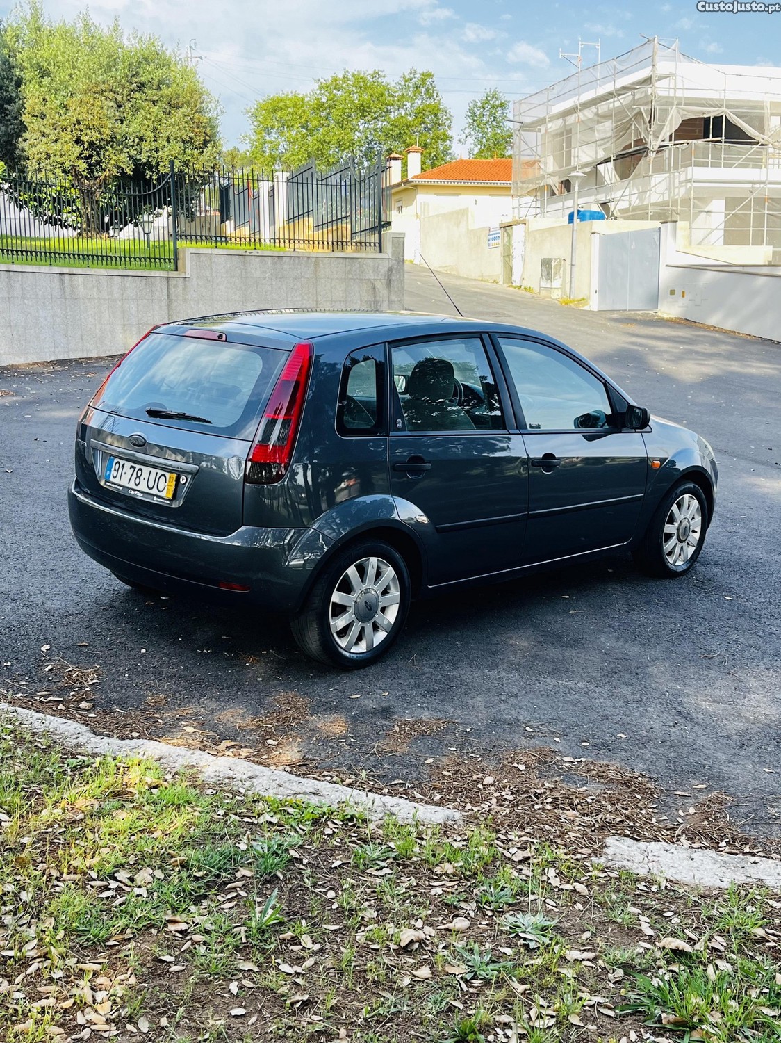Ford Fiesta Street — fotografia 9