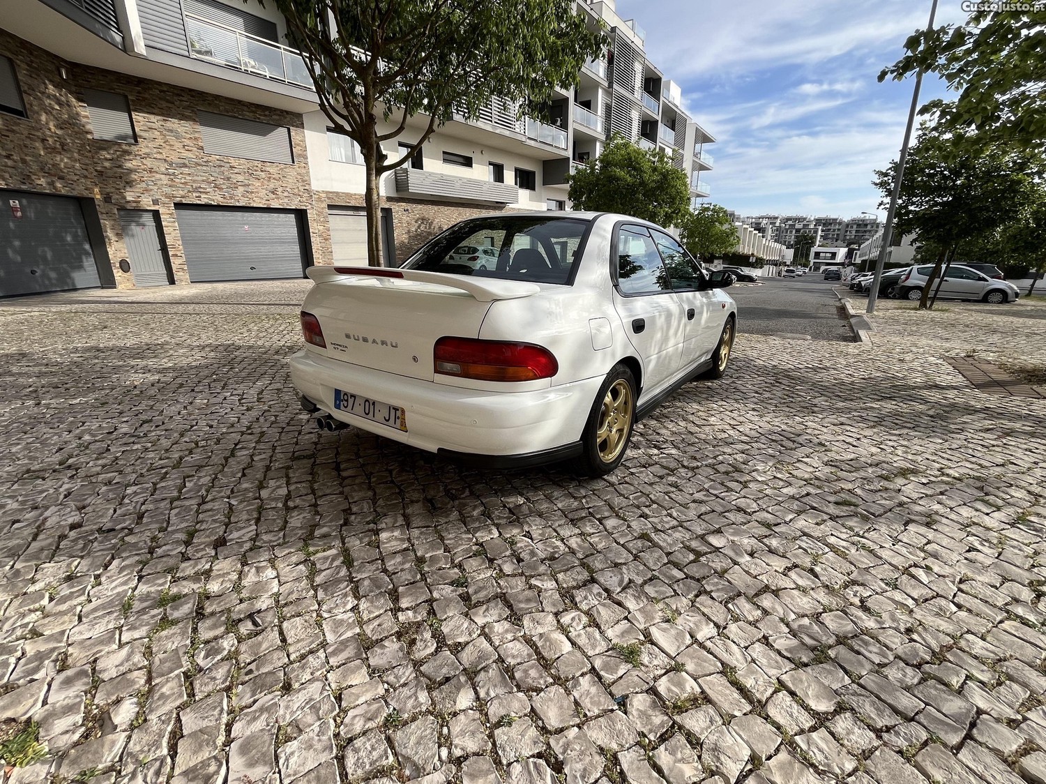 Subaru Impreza 2.0GT 4WD NACIONAL (159.000 KM!) — fotografia 9