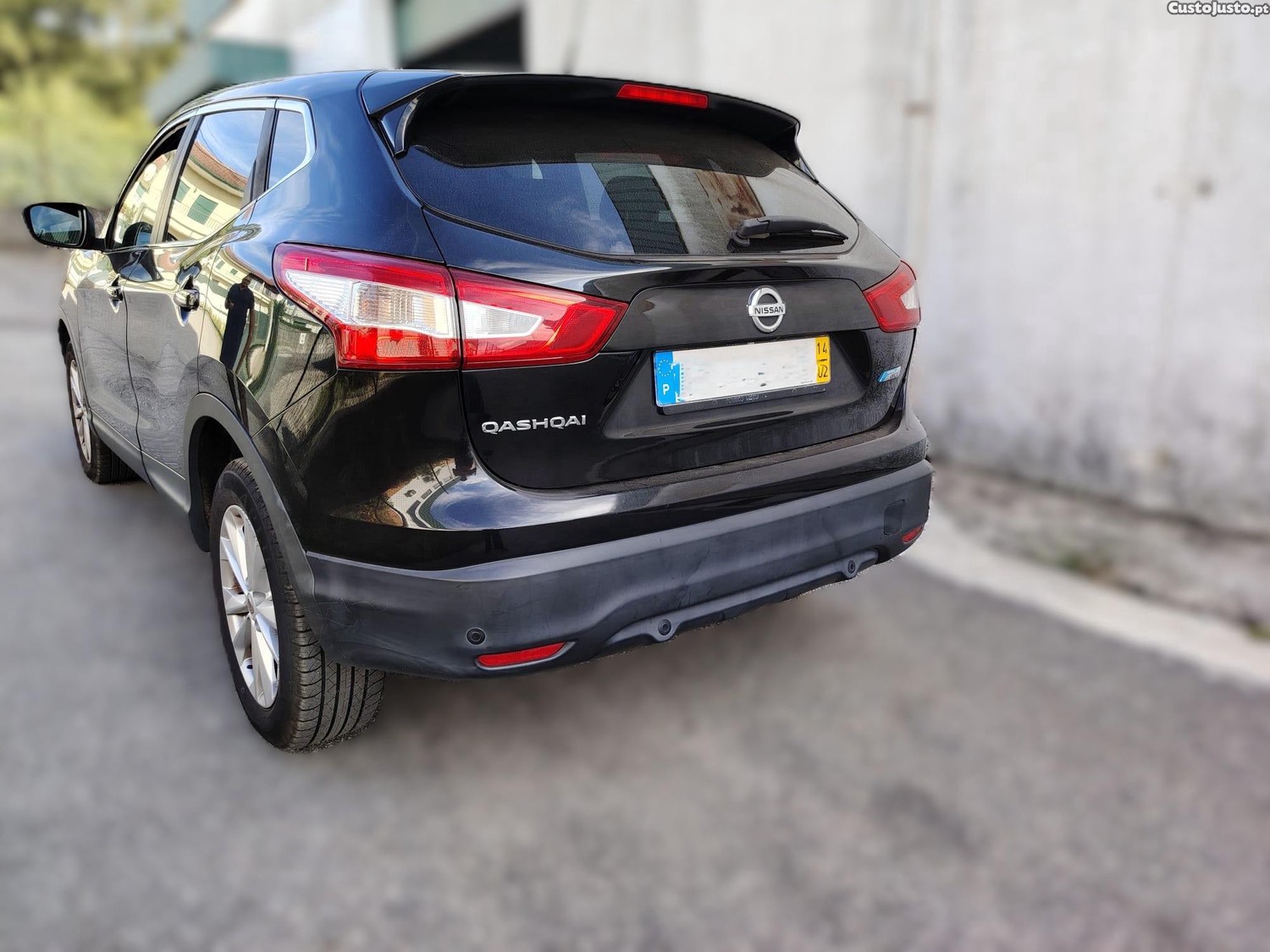 Nissan Qashqai Acenta - 14 foto 2