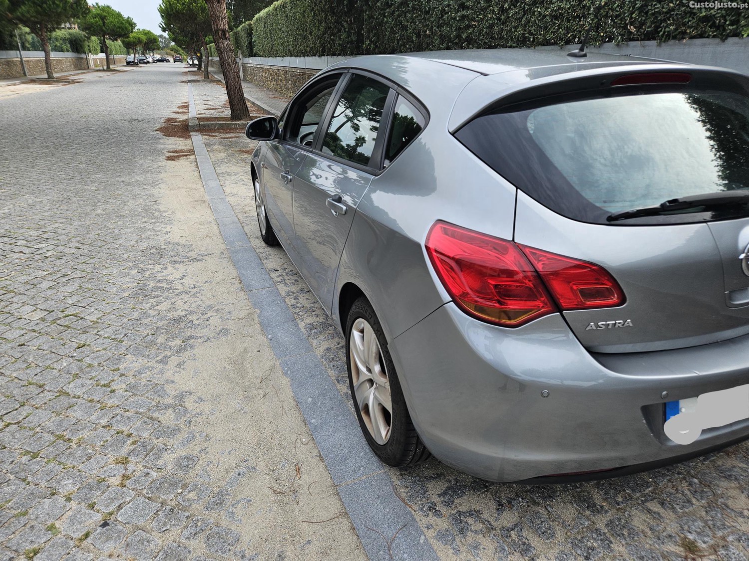 Opel Astra Cosmo - 10 foto 4