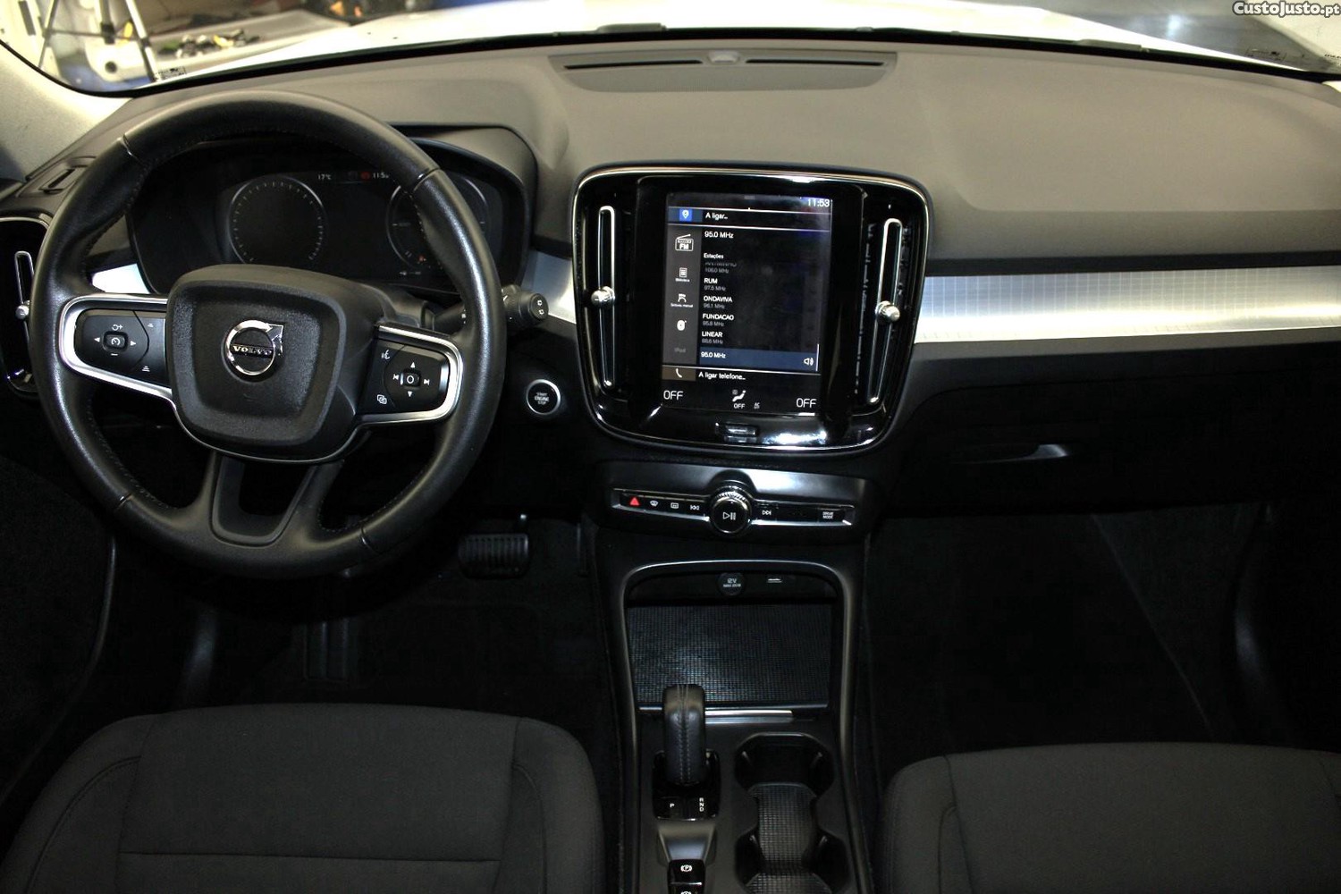 Volvo XC40 1.5 T5 INSCRIPTION EXPRESSION PLUG IN (AUTO) - 20 foto 3