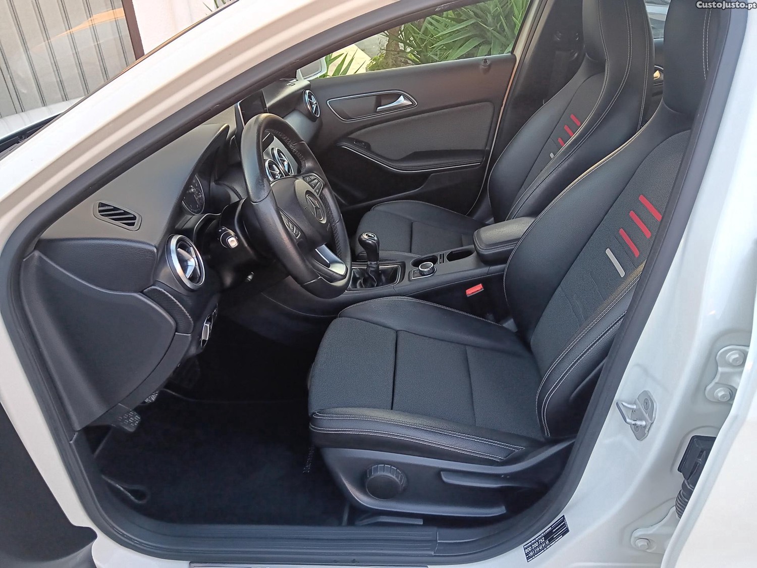 Mercedes-Benz A 160 CDi Style 90cv — photo 4