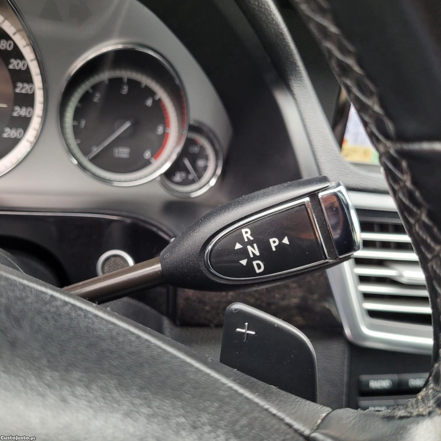 Mercedes-Benz E 350 CDi BlueEfficiency 7G-TRONIC Avantgarde (Pack AMG) — fotografia 5
