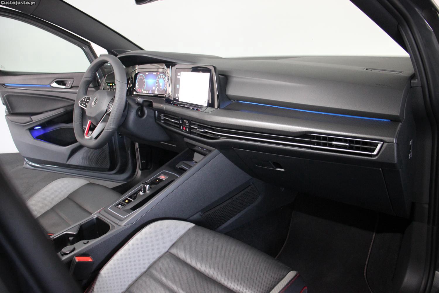 Volkswagen Golf 2.0 TSI GTI DSG — fotografia 12