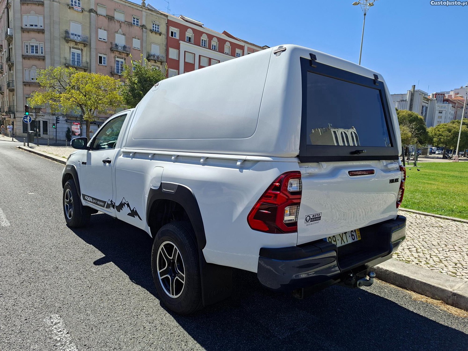 Toyota Hilux 2 lugares 4x4 - 19 — photo 3