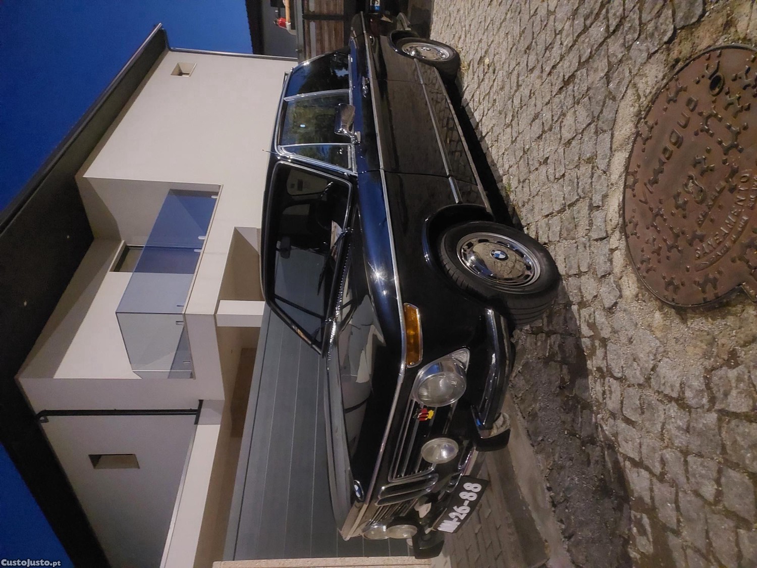 BMW 2002 Sedan — fotografia 7