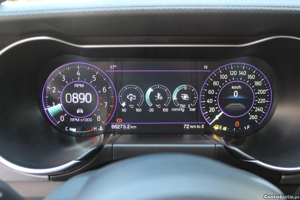 Ford Mustang 2.3i EcoBoost — fotografia 3