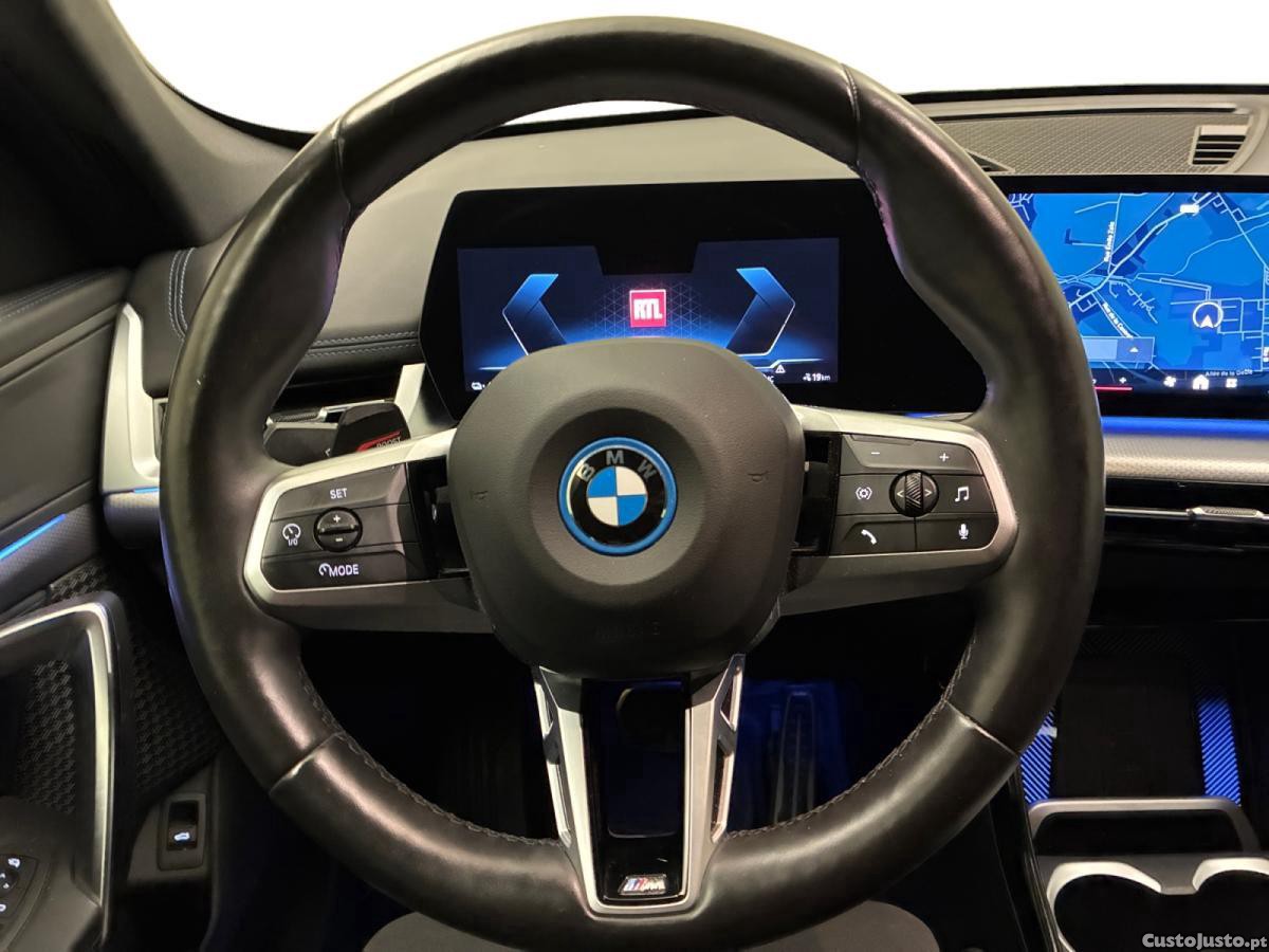 BMW iX1 M Sport - 24 — photo 5