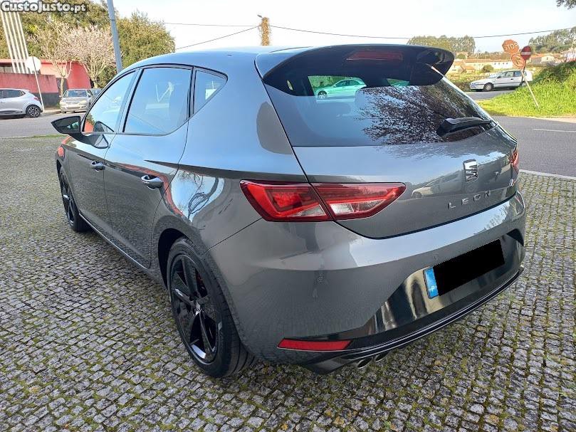 SEAT Leon 2.0 tdi FR look Cupra — fotografia 8