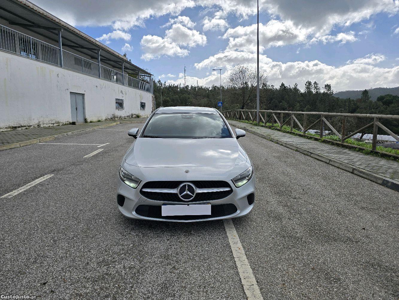 Mercedes-Benz A 180 d Style Nacional 1 Dono — fotografia 10