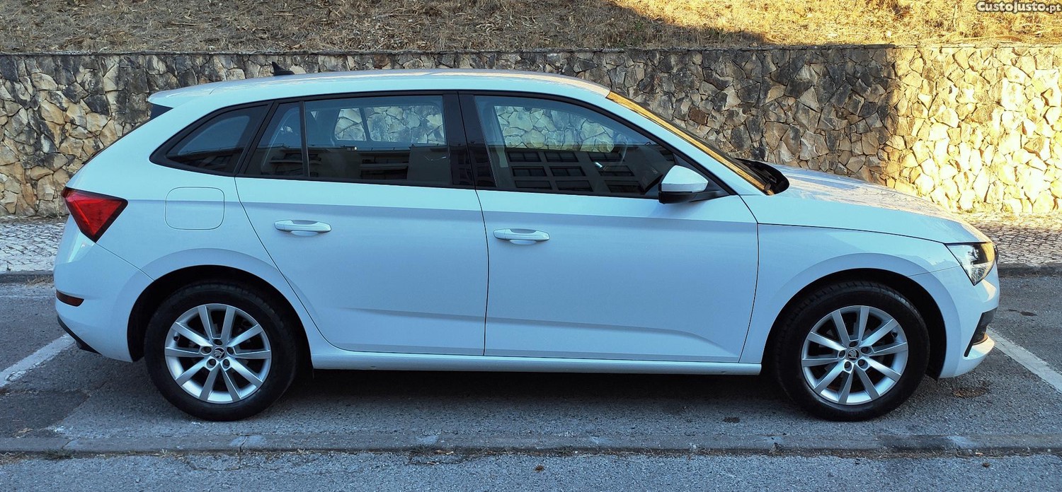 Skoda Scala 1.0 TSi Ambition — photo 4