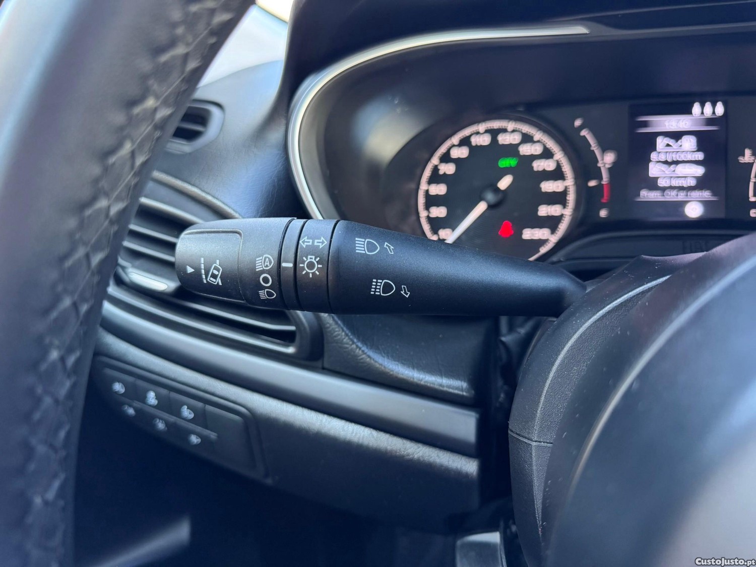 Fiat Tipo 1.3 Multijet City Life — fotografia 11