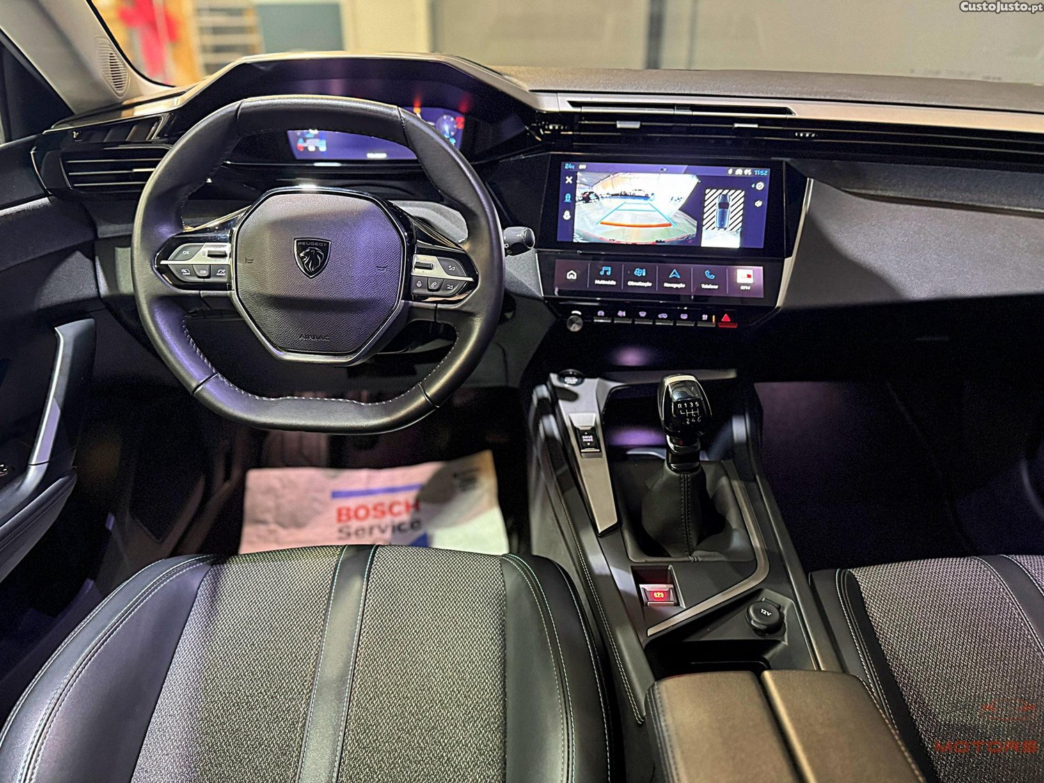 Peugeot 308 1.2 PureTech Allure — fotografia 7