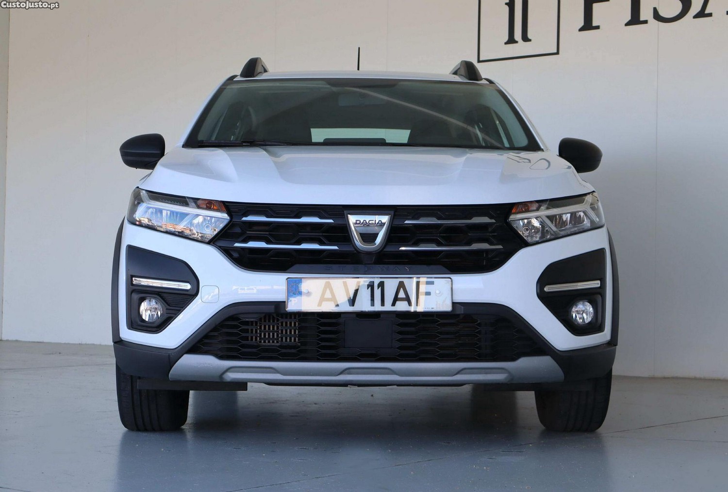Dacia Sandero 1.0 TCe Essential — fotografia 8