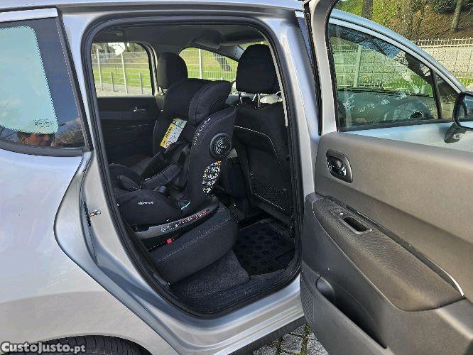 Peugeot 3008 1.6 HDI — fotografia 6